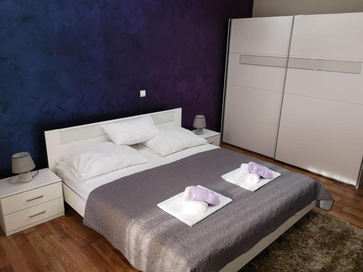 Apartment Istuk Каштела Экстерьер фото